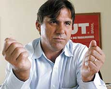 O atual ministro do Trabalho e ex-dirigente sindical, contenta-se com o mal menor, preocupa-se com a vitória eleitoral e não se preocupa com a derrota de classe. - Foto: